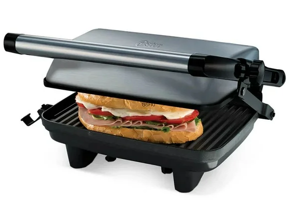 Parrilla Sandwichera Compacta Oster